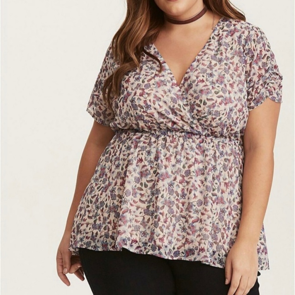 Torrid Purple Floral Pintuck Chiffon Blouse size 3